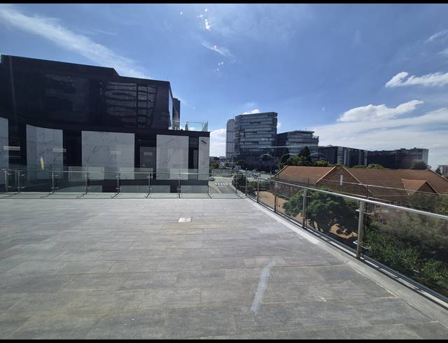 734M² OFFICE TO LET IN SANDTON CENTRAL